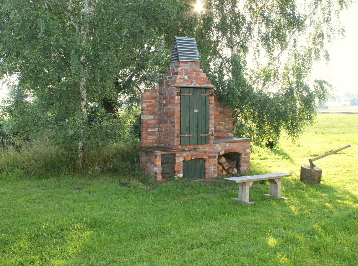 Domki Pokoje Pod Wierzba Sarbinowo Exterior photo